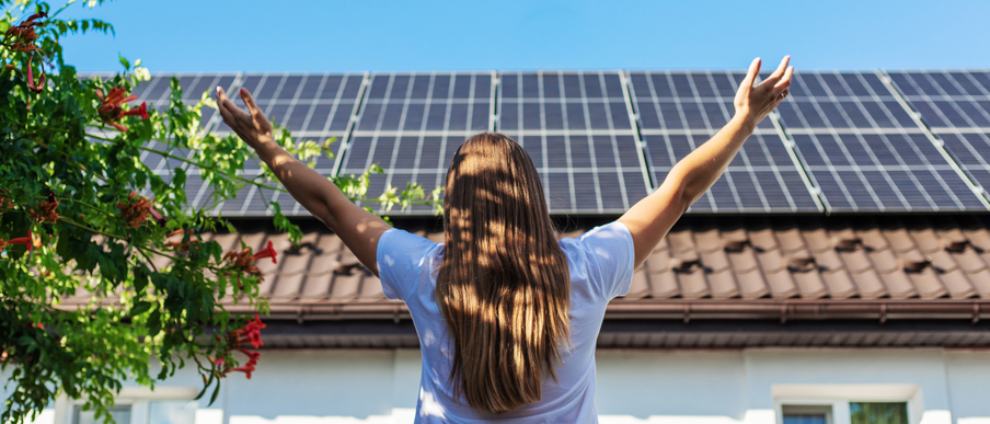 Gratis elektriciteit van je energieleverancier: écht gratis of schuilen er addertjes onder het gras?
