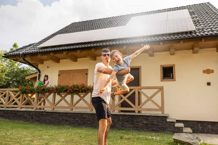 Rendement zonnepanelen na hete zomer van 2026: opnieuw een record verbroken
