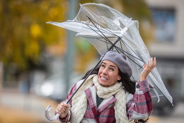 Besparen op energie bij stormweer: 4 slimme tips