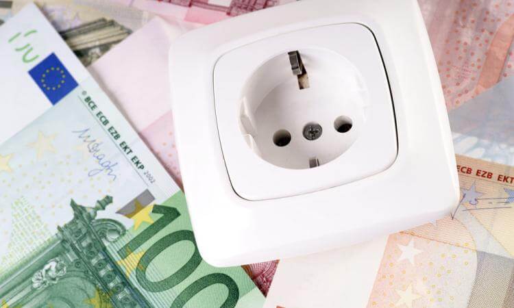 Evolutie prijsformules variabele contracten: zowel aan verbruiks- als aan injectiezijde ten nadele van de consument